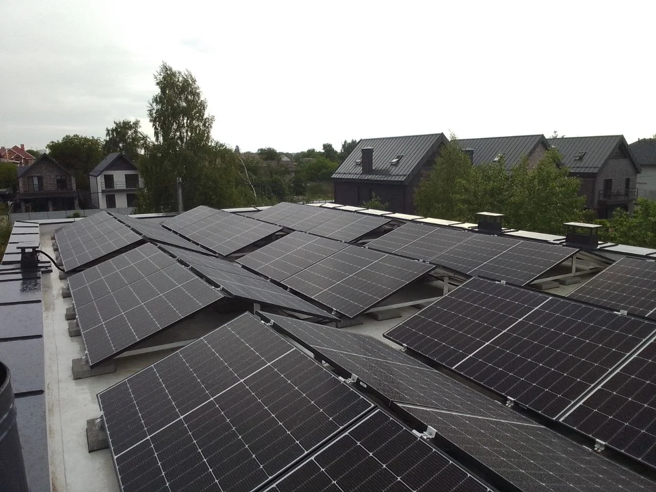 Сонячна панель 12