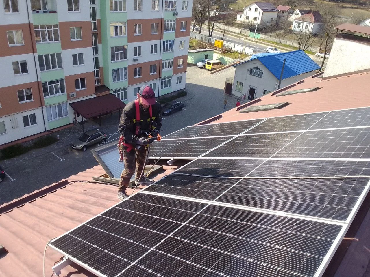 Сонячна панель 5